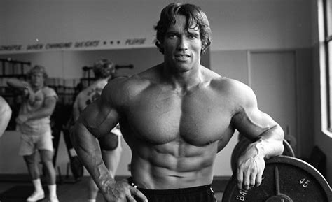 17 Insane Photos of Arnold Schwarzenegger